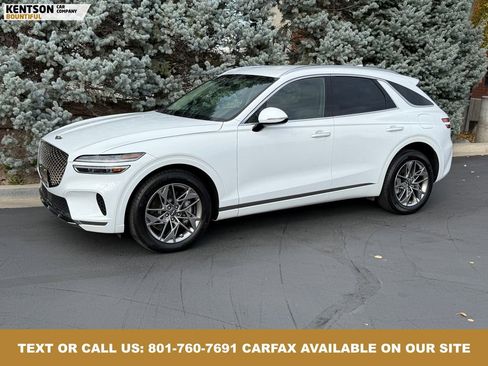 Used 2025 Genesis GV70 2.5T image 1