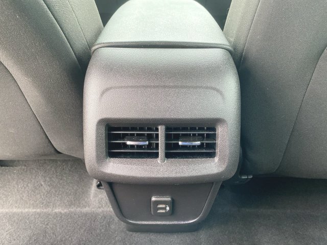 Used 2024 Chevrolet Equinox LS FWD image 20