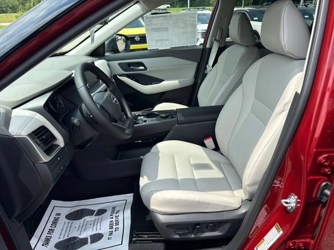New 2026 Nissan Rogue Dark Armor AWD/4WD image 9