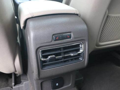Used 2020 Lincoln Corsair FWD image 12