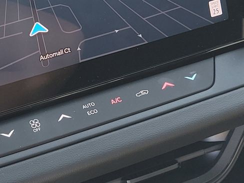 New 2024 Dodge Charger R/T w/ Plus Group image 18