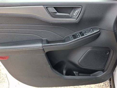 Used 2025 Ford Escape Active FWD image 13