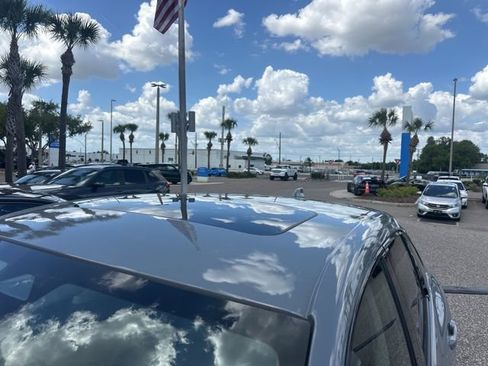 Used 2026 Honda HR-V EX-L image 12