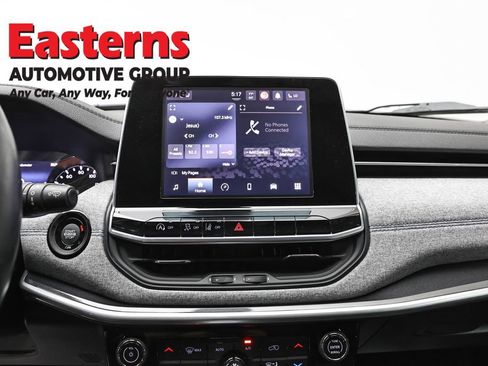Used 2022 Jeep Compass Latitude w/ Convenience Group AWD/4WD image 12