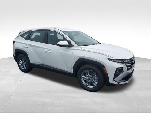 New 2026 Hyundai Tucson SE FWD image 7