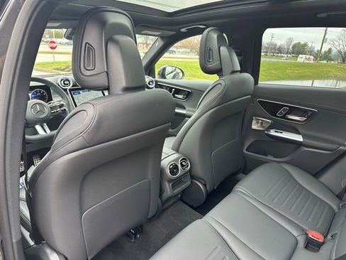 Used 2026 Mercedes-Benz GLC 300 4MATIC image 18