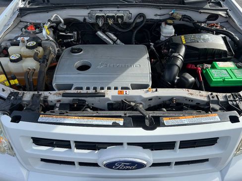 Used 2010 Ford Escape 2WD Hybrid image 37