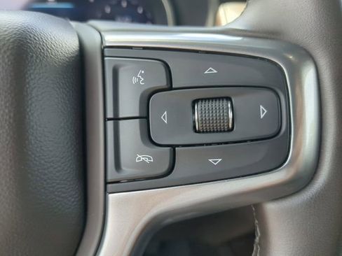 Used 2024 Chevrolet Tahoe LT AWD/4WD image 33