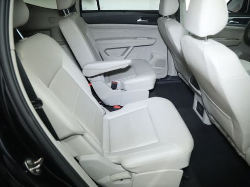 Certified 2023 Volkswagen Atlas SEL AWD/4WD image 35