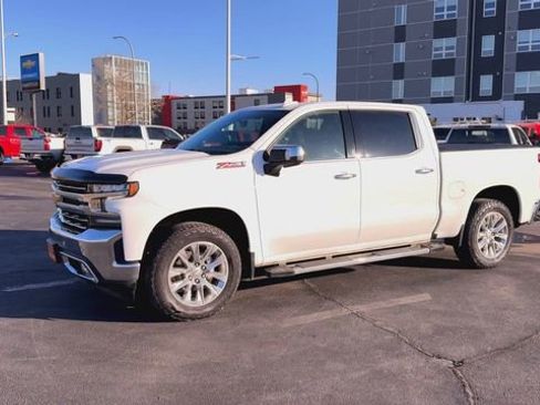 Used 2021 Chevrolet Silverado 1500 LTZ image 4