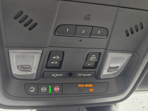 Used 2019 Cadillac XT4 Sport w/ Cold Weather Package image 32