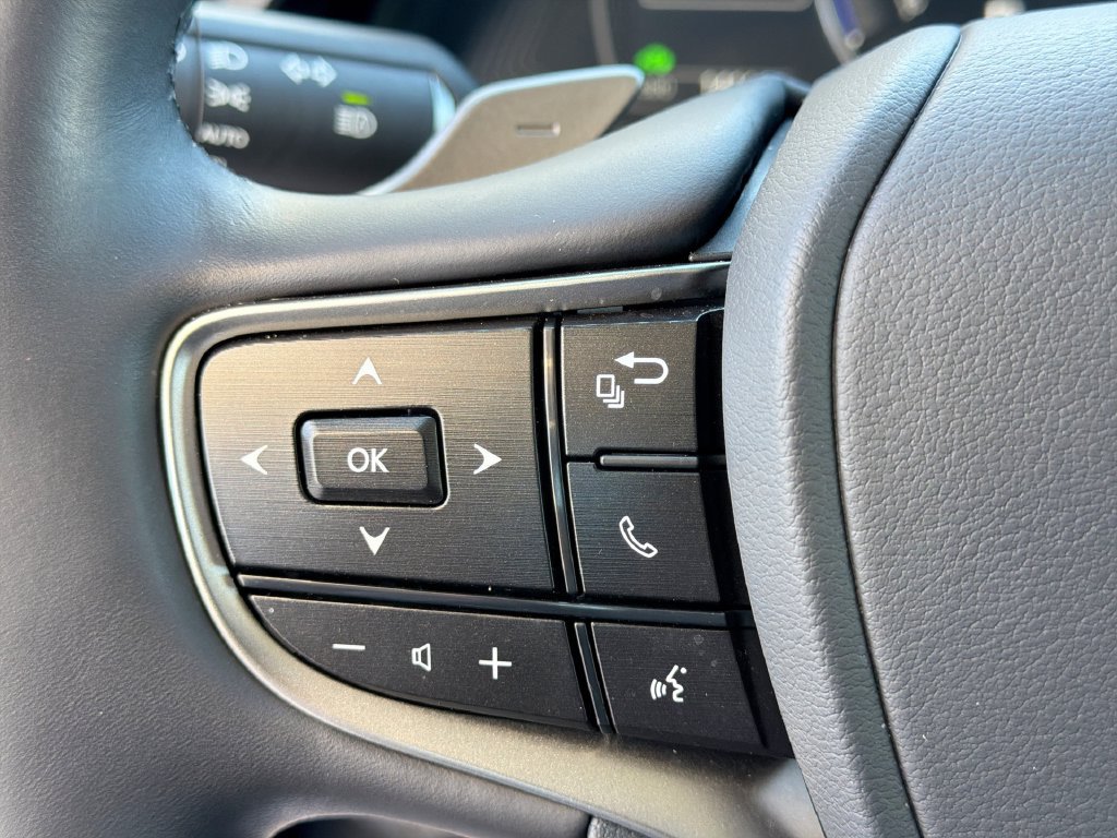 Certified 2025 Lexus ES 300h w/ Premium Package FWD image 26