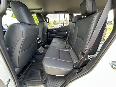 Used 2027 Toyota Land Cruiser AWD/4WD image 21
