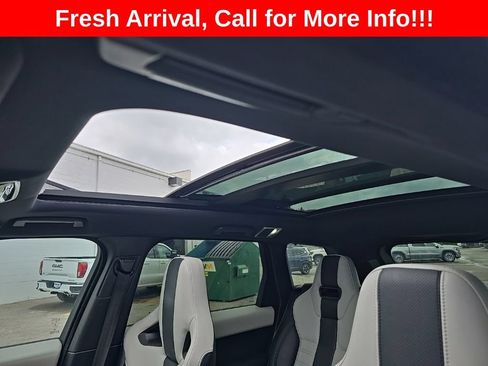 Used 2017 Land Rover Range Rover Sport SVR AWD/4WD image 25