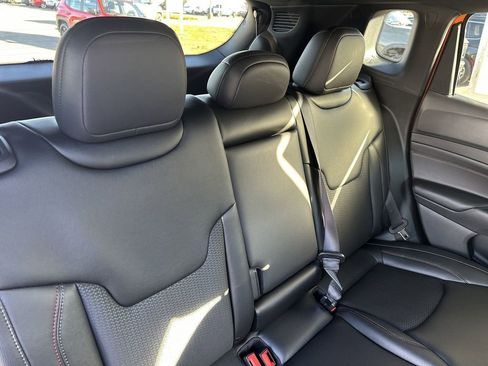 New 2026 Jeep Compass Trailhawk image 32