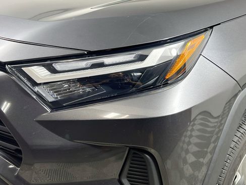 Used 2024 Toyota RAV4 XLE w/ Convenience Package FWD image 12