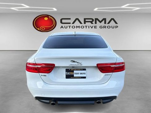 Used 2019 Jaguar XE Premium RWD image 4