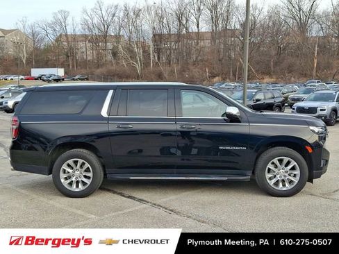 Certified 2024 Chevrolet Suburban Premier AWD/4WD image 9