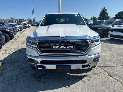 Used 2019 RAM 1500 Limited AWD/4WD image 2