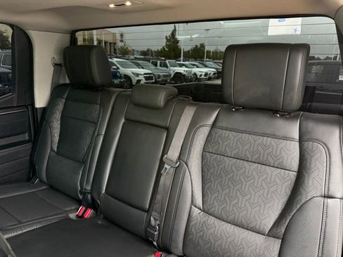 Used 2024 Toyota Tundra Limited AWD/4WD image 27