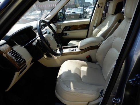 Used 2019 Land Rover Range Rover HSE AWD/4WD image 11