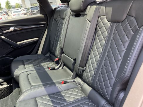 Certified 2023 Audi SQ5 Prestige w/ Prestige Package AWD/4WD image 33
