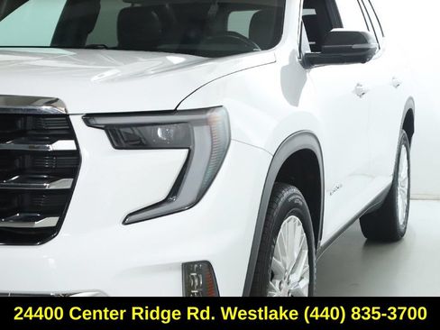Used 2024 GMC Acadia Elevation FWD image 5