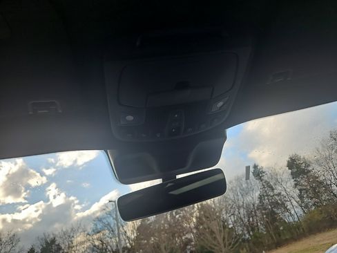 Used 2023 Lincoln Navigator Reserve image 21