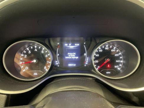 Used 2020 Jeep Compass Latitude AWD/4WD image 10