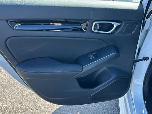 Used 2024 Honda Civic Touring image 14