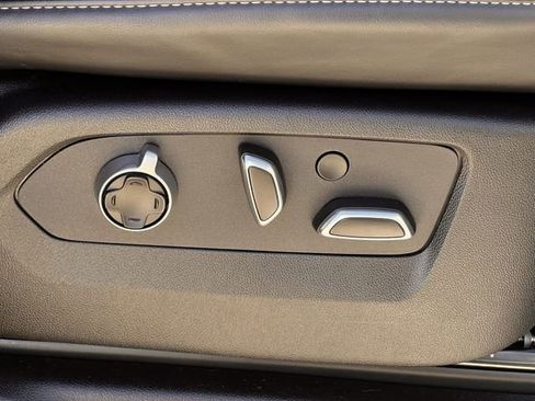 Certified 2024 Cadillac Escalade V w/ Heavy-Duty Trailer Package image 29