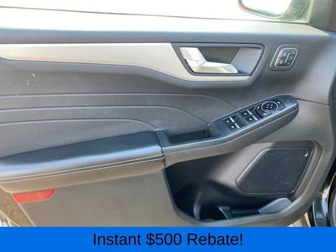 Used 2023 Ford Escape Platinum image 16