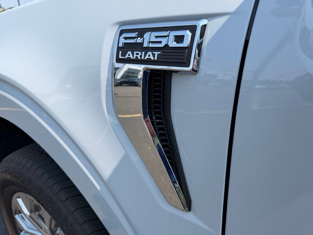 Used 2025 Ford F150 Lariat w/ Equipment Group 502A High AWD/4WD image 28