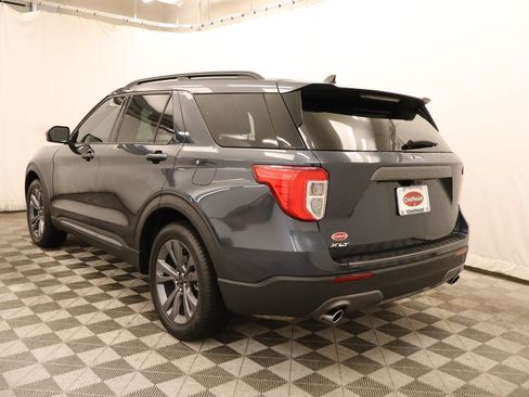 Used 2023 Ford Explorer XLT w/ Equipment Group 202A RWD image 3