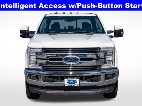 Used 2019 Ford F250 Lariat w/ Lariat Ultimate Package AWD/4WD image 11