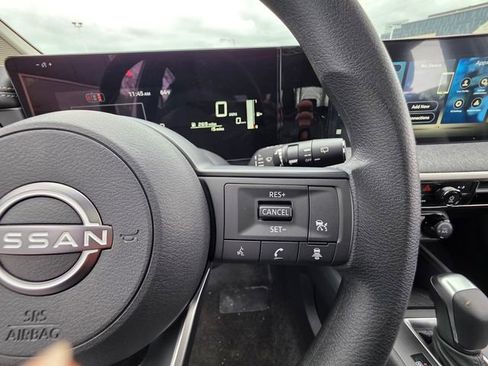 New 2026 Nissan Kicks SV w/ SV Premium Package AWD/4WD image 15