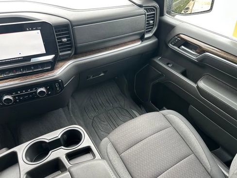 Used 2024 GMC Sierra 1500 Elevation w/ X31 Off-Road Package AWD/4WD image 19