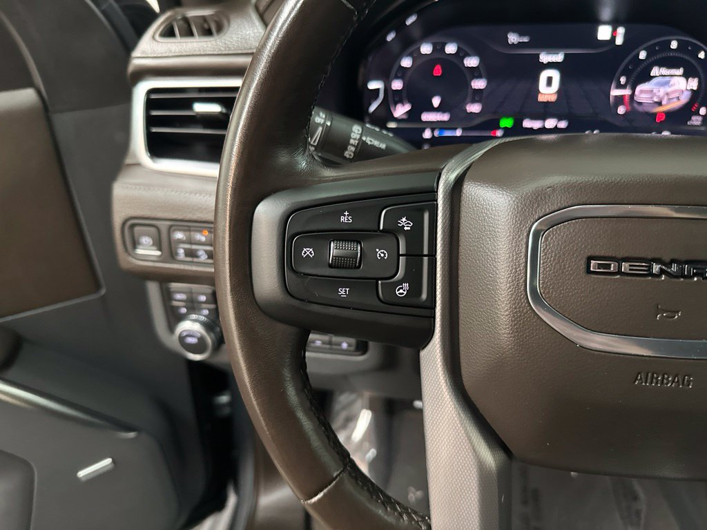 Used 2022 GMC Yukon XL Denali w/ Max Trailering Package AWD/4WD image 14