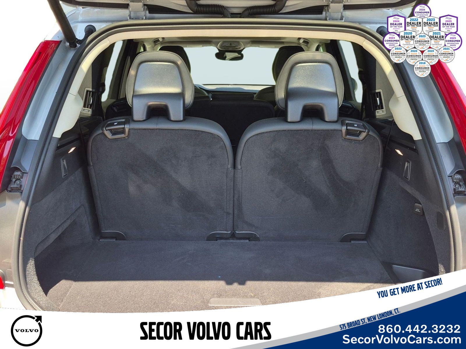 Used 2023 Volvo XC90 B6 Plus AWD/4WD image 7