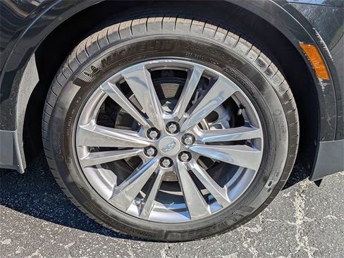 Used 2024 Cadillac XT5 Premium Luxury w/ Platinum Package image 11