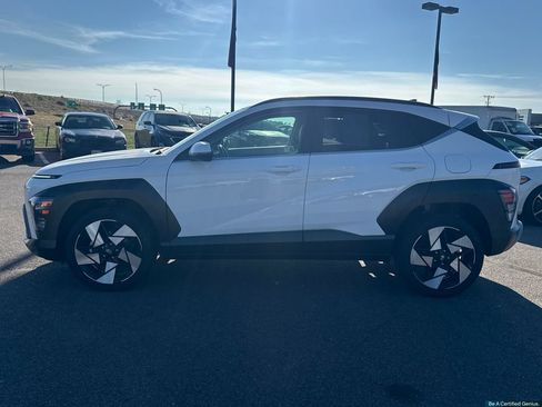 Certified 2024 Hyundai Kona Limited AWD/4WD image 12