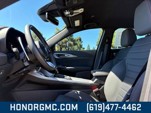 Used 2024 Dodge Hornet R/T image 11