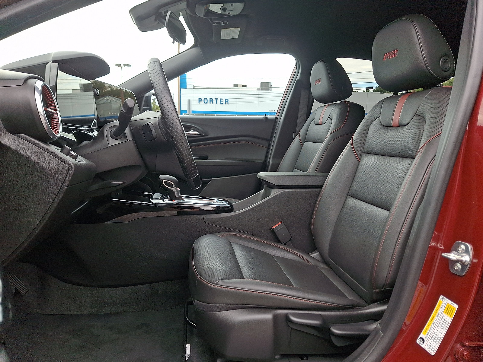 Used 2025 Chevrolet Trax RS w/ Driver Confidence Package FWD image 14