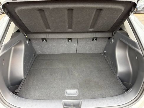 Used 2025 Hyundai Kona SEL FWD image 20