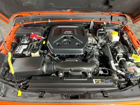 Used 2020 Jeep Wrangler Unlimited Rubicon AWD/4WD image 28