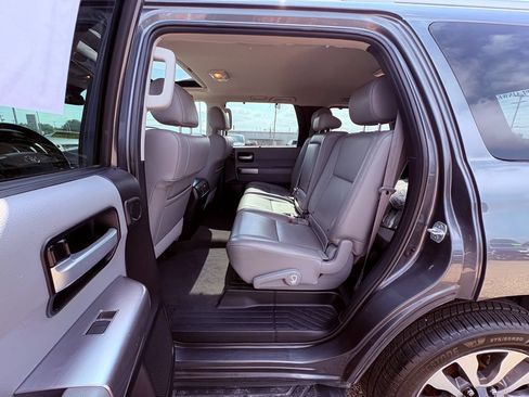 Used 2020 Toyota Sequoia Limited AWD/4WD image 22