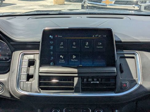 Used 2023 Chevrolet Suburban LT RWD image 18