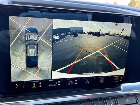 Used 2025 Chevrolet Silverado 1500 LTZ w/ Z71 Off-Road Package image 22