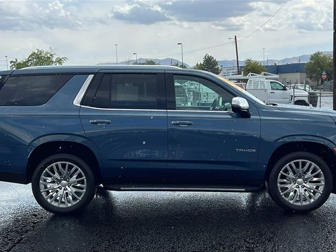 Used 2026 Chevrolet Tahoe Premier w/ Sun And Tow Package AWD/4WD image 4