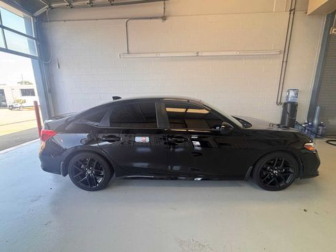 Used 2024 Honda Civic Sport image 7